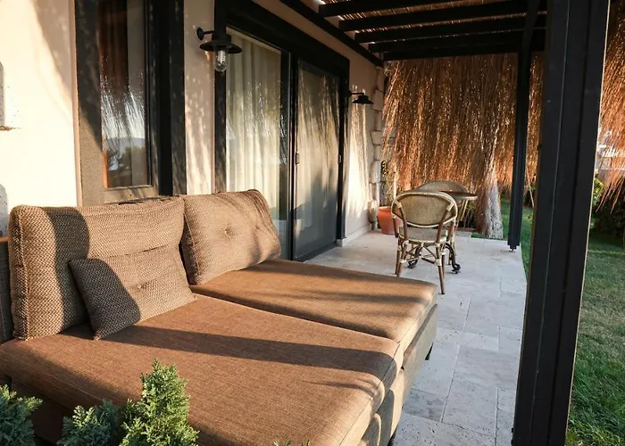 Maja Luxury Hotel 4*