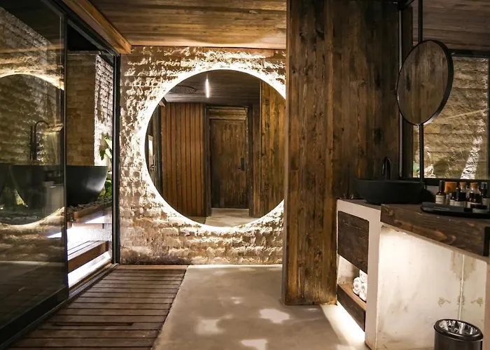 Hotel Maja Luxury 4*